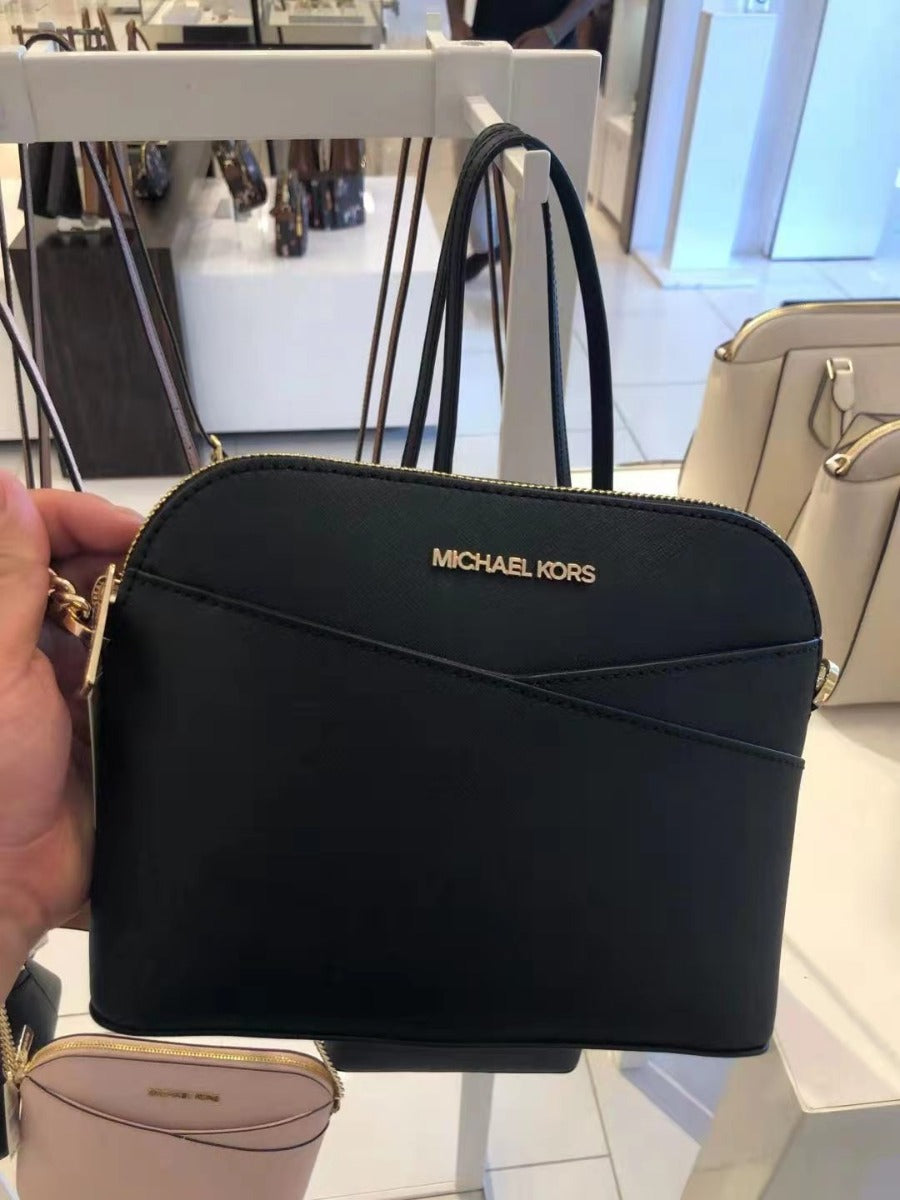 Michael Kors 35F1GTVC6T Jet Set Travel Dome Crossbody Bag Leather in Black Michael Kors 35F1GTVC6T Jet Set Travel Dome Crossbody Bag Leather in Black